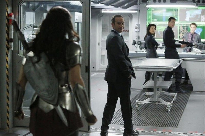 Marvel's Agents Of S.H.I.E.L.D. : Bild Iain De Caestecker, Brett Dalton, Jaimie Alexander, Clark Gregg, Ming-Na Wen