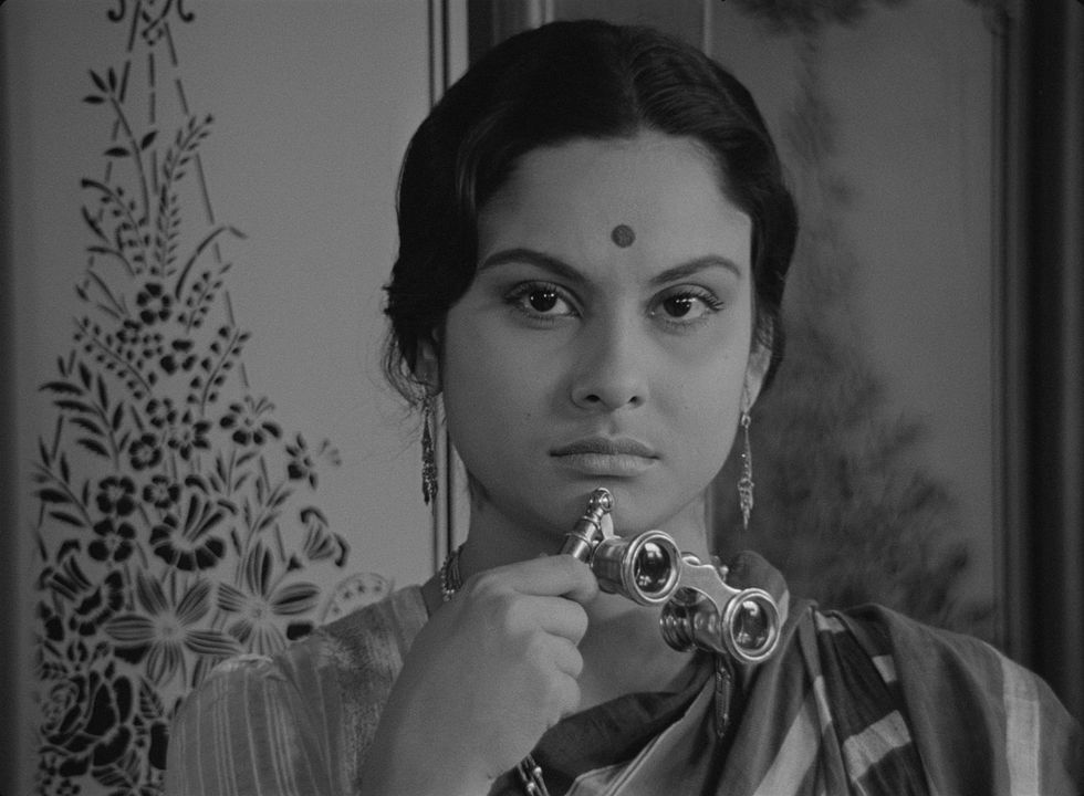 Charulata - die einsame Frau : Bild Madhabi Mukherjee