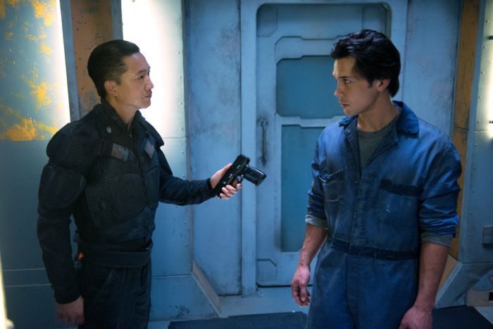 The 100 : Bild Bob Morley, Terry Chen