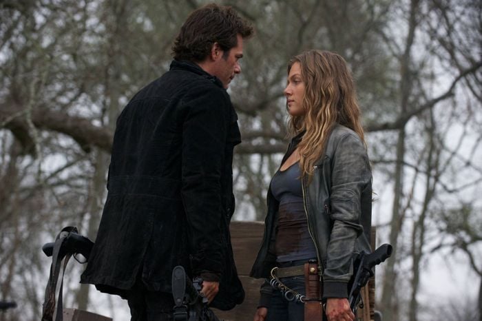 Revolution (2012) : Bild Tracy Spiridakos, Billy Burke