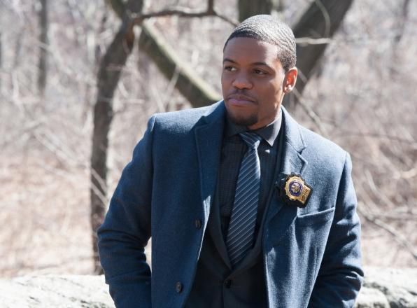 Elementary : Bild Jon Michael Hill
