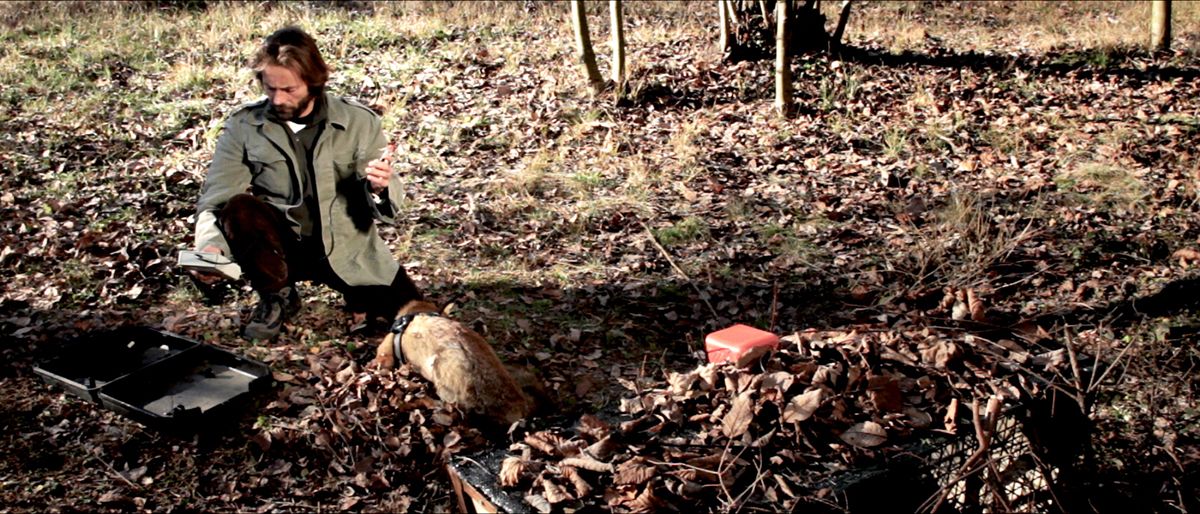 Across the River : Bild