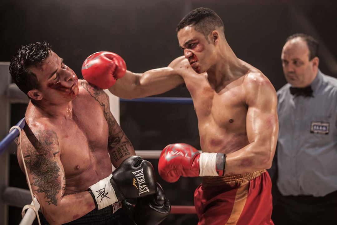 A Fighting Man : Bild Izaak Smith, Dominic Purcell