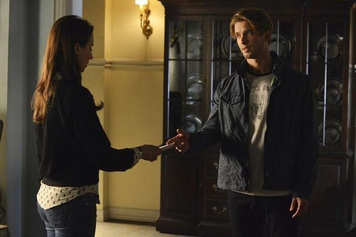 Pretty Little Liars : Bild Drew Van Acker