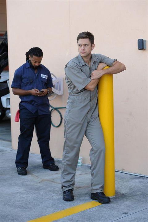 Graceland : Bild Aaron Tveit, Brandon Jay McLaren