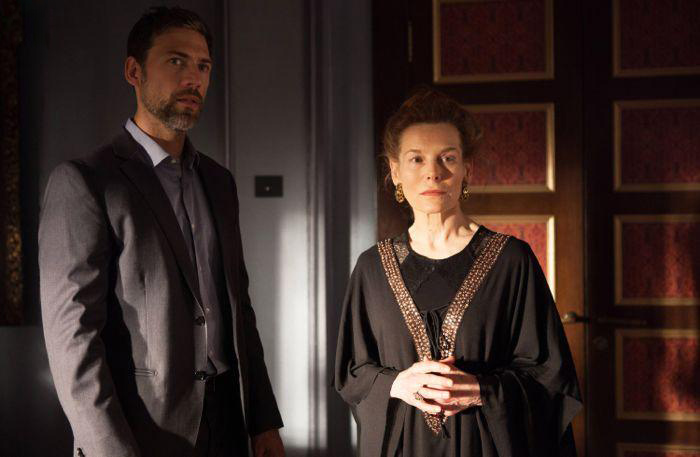 Bild Adam Rayner, Alice Krige