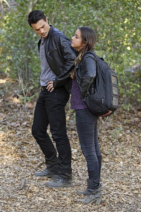 Marvel's Agents Of S.H.I.E.L.D. : Bild Chloe Bennet, Brett Dalton