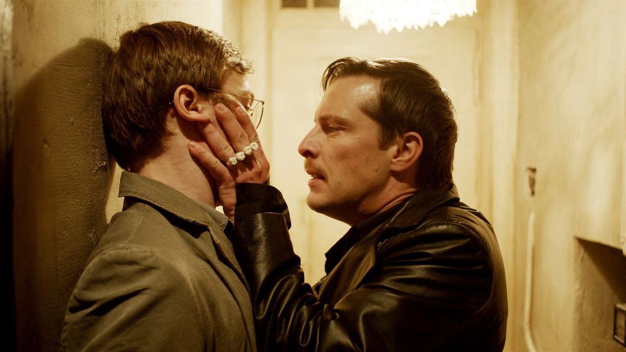 Die Frau hinter der Wand : Bild