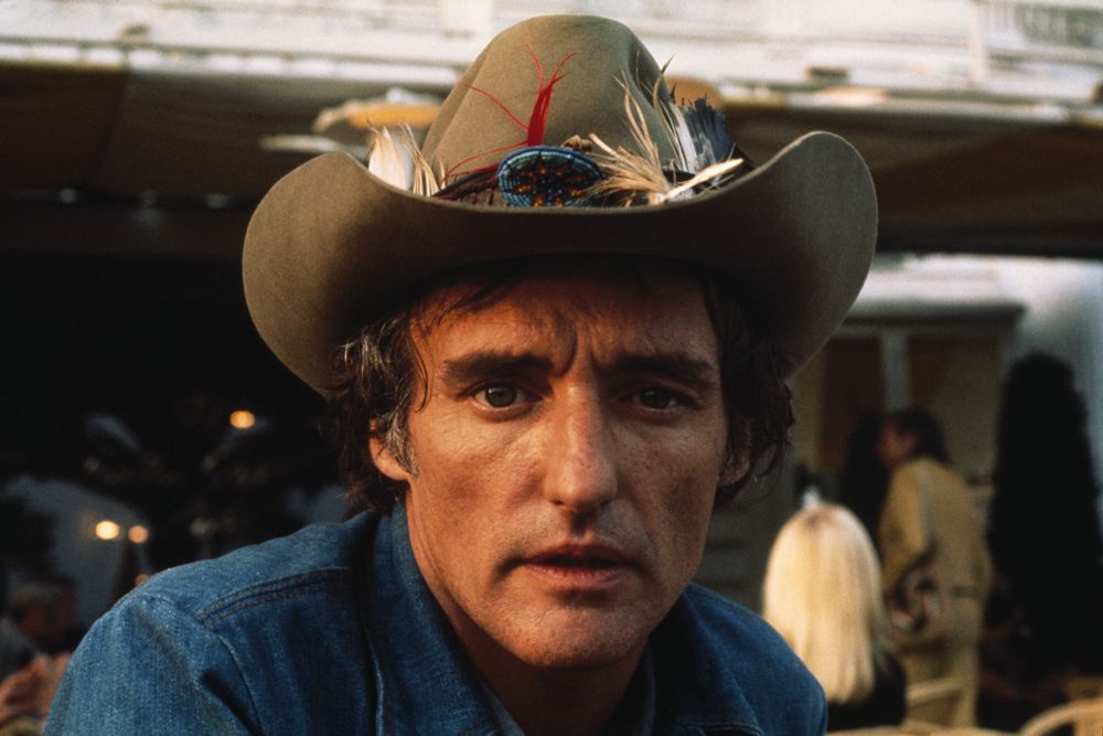 Vignette (magazine) Dennis Hopper