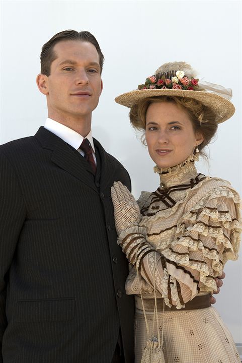 Bild Yannick Bisson, Helene Joy