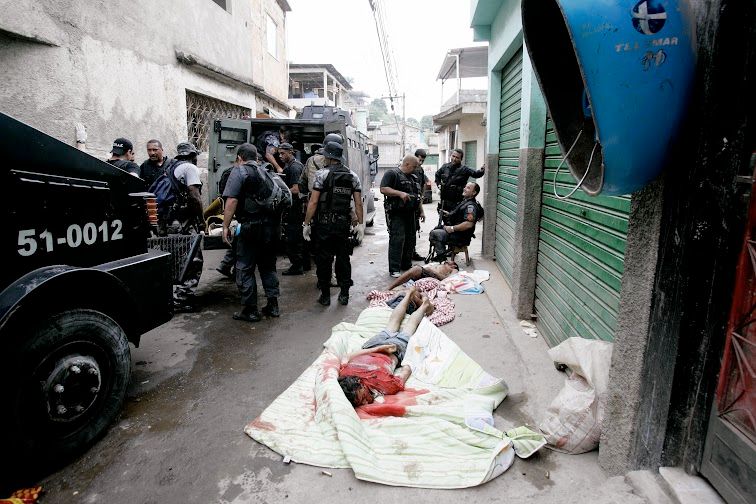 À Queima Roupa : Bild