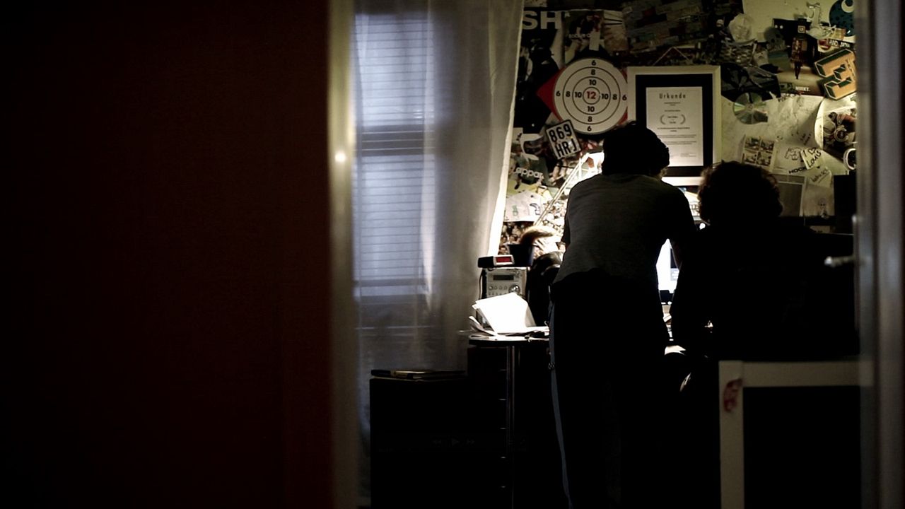 For No Eyes Only : Bild