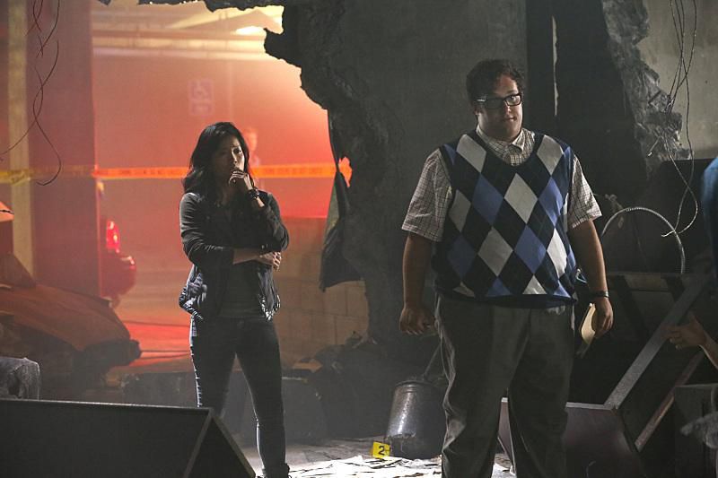 Scorpion : Bild Ari Stidham, Jadyn Wong