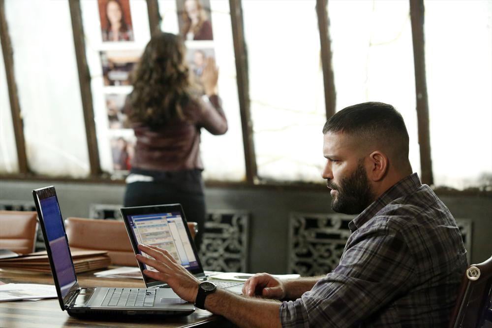 Scandal : Bild Katie Lowes, Guillermo Díaz