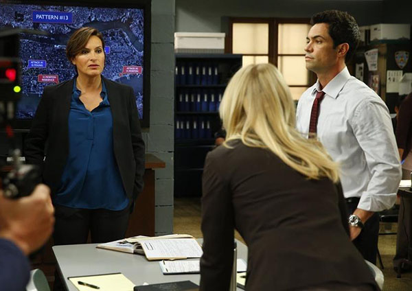 Law & Order: Special Victims Unit : Bild Kelli Giddish, Danny Pino, Mariska Hargitay