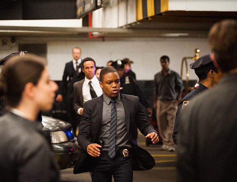 Elementary : Bild Jon Michael Hill