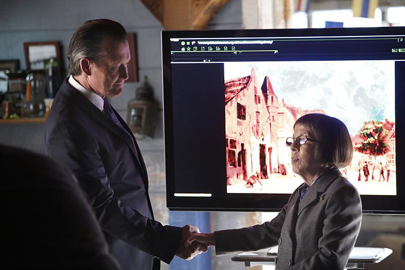 Scorpion : Bild Robert Patrick, Linda Hunt