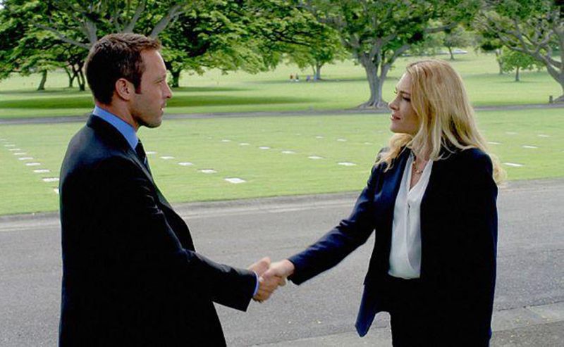 Hawaii Five-0 : Bild Alex O'Loughlin, Mirrah Foulkes