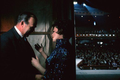 I Could Go on Singing : Bild