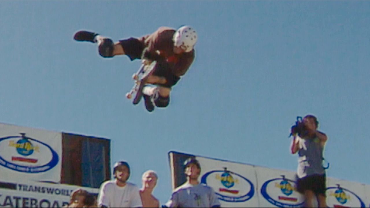 All This Mayhem : Bild