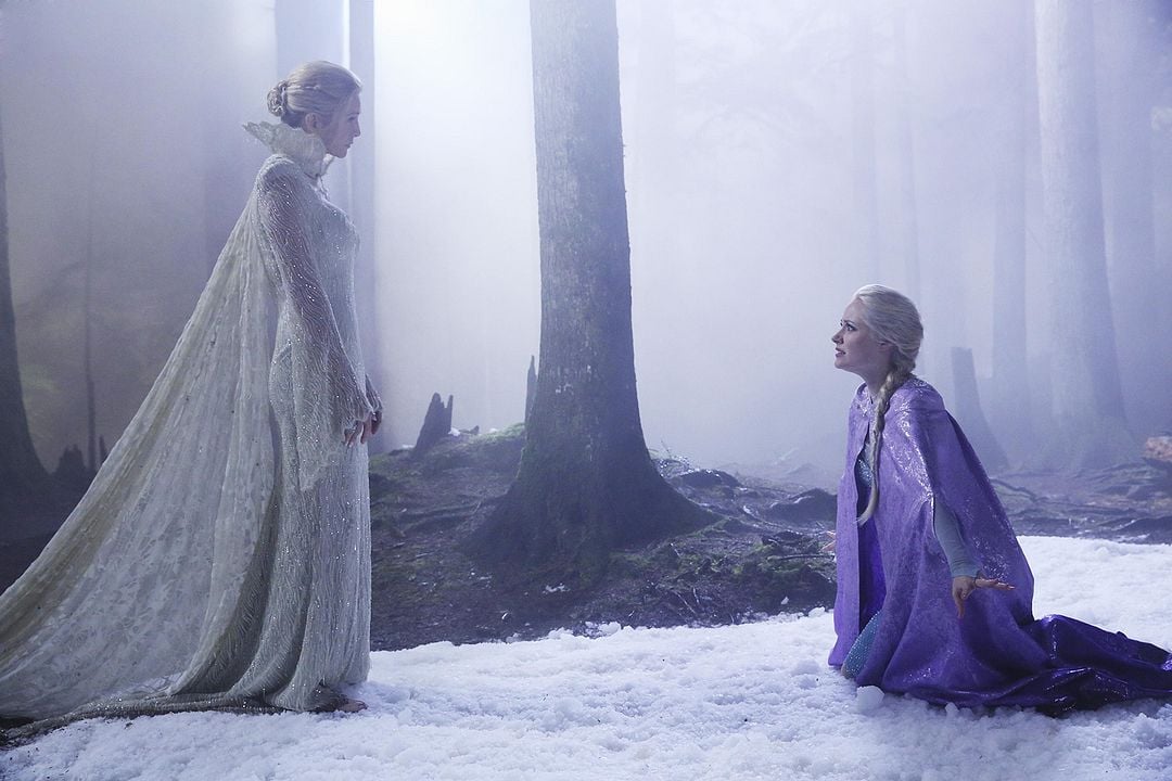 Once Upon A Time - Es war einmal... : Bild Elizabeth Mitchell, Georgina Haig