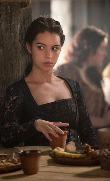 Reign : Bild Adelaide Kane