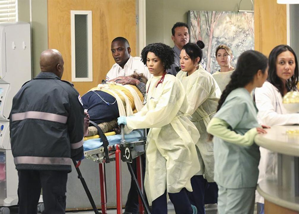 Grey's Anatomy - Die jungen Ärzte : Bild Kelly McCreary, Sara Ramirez, Ellen Pompeo