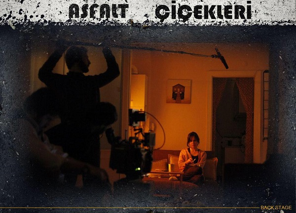 Asfalt Çiçekleri : Bild