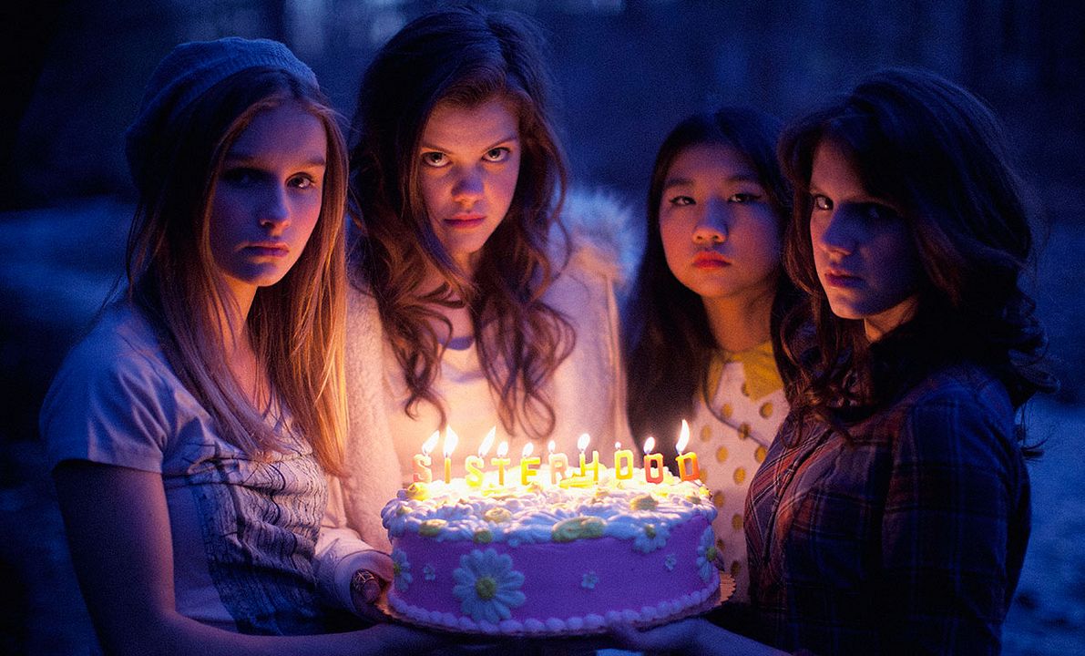 The Sisterhood of Night : Bild