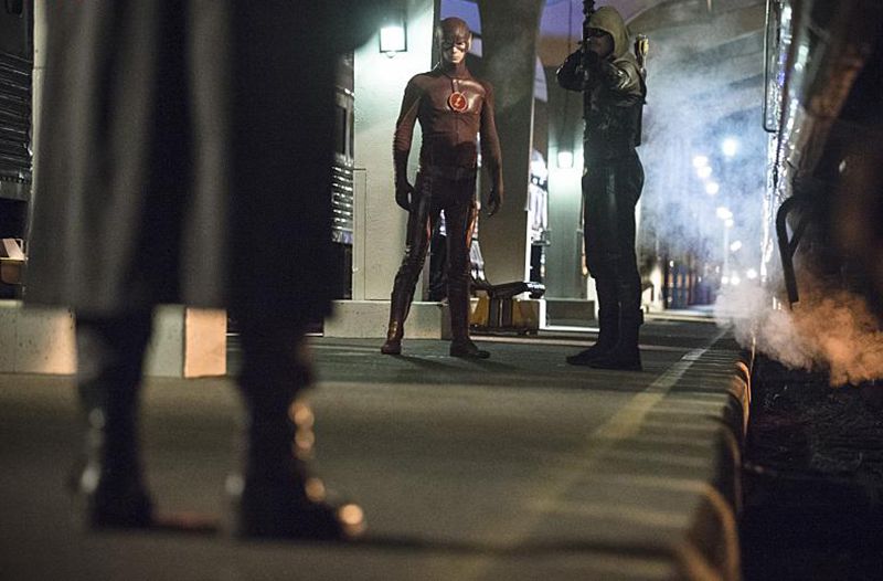 Arrow : Bild Stephen Amell, Grant Gustin