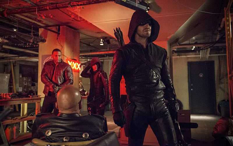 Arrow : Bild Colton Haynes, Stephen Amell, David Ramsey