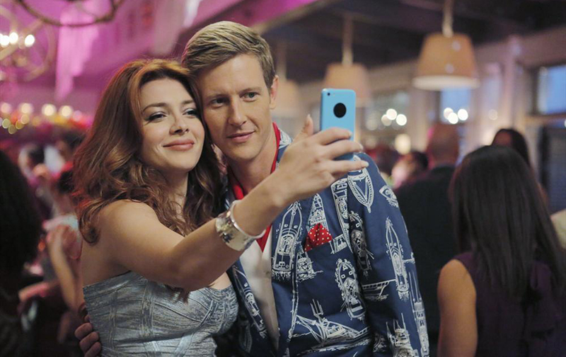 Revenge : Bild Gabriel Mann, Elena Satine