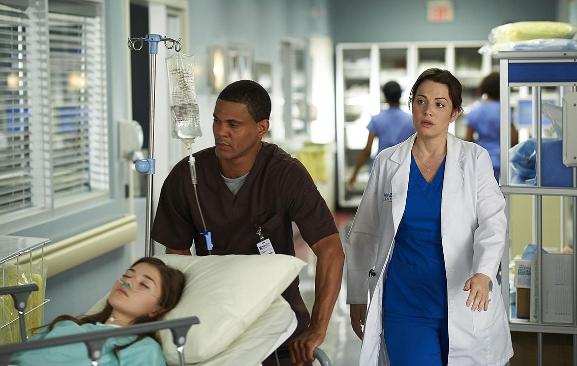 Saving Hope : Bild Erica Durance