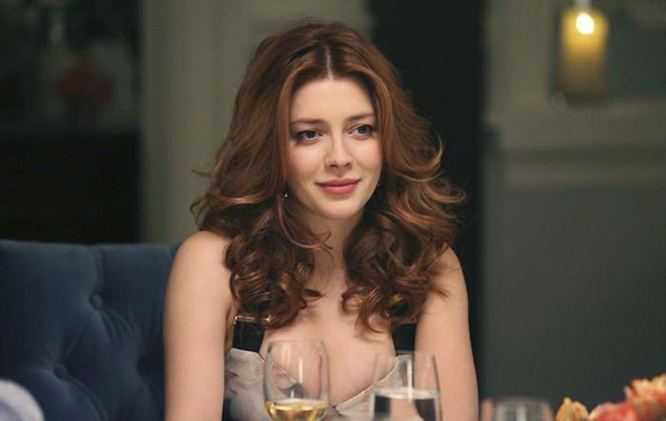 Revenge : Bild Elena Satine