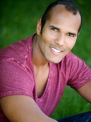 Kinoposter Ramiro Paré