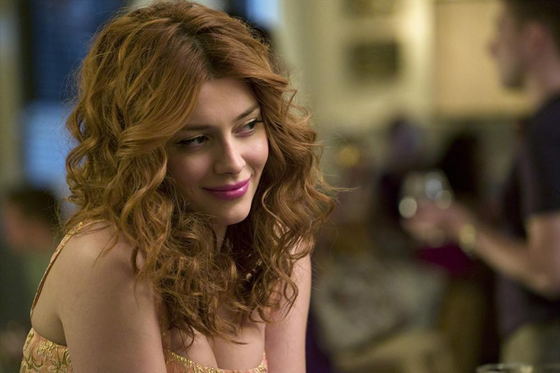 Revenge : Bild Elena Satine