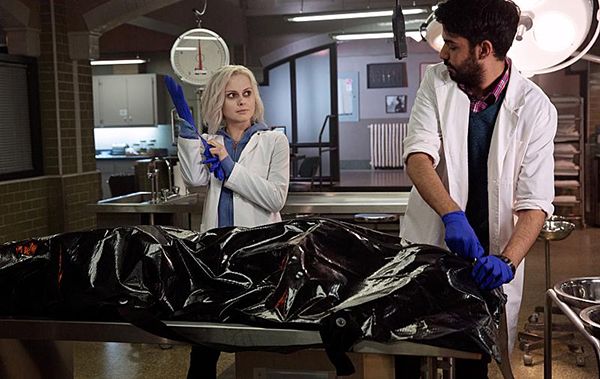 iZombie : Bild Rose McIver, Rahul Kohli