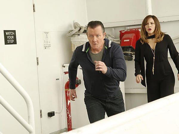 Scorpion : Bild Robert Patrick, Katharine McPhee