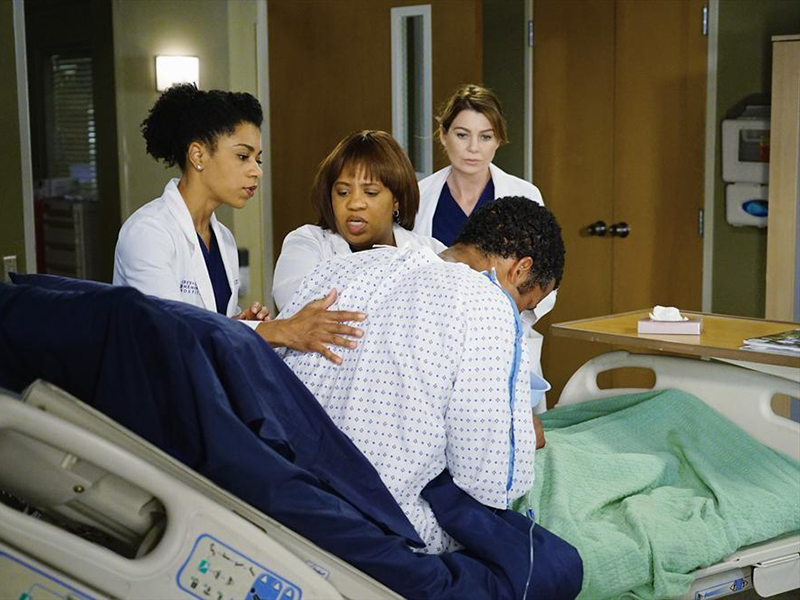 Grey's Anatomy - Die jungen Ärzte : Bild Chandra Wilson, Kelly McCreary, Ellen Pompeo
