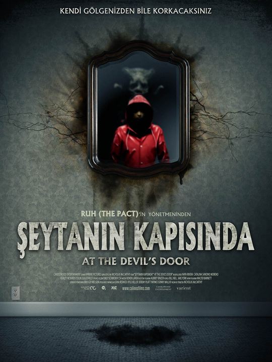 At the Devil's Door : Kinoposter