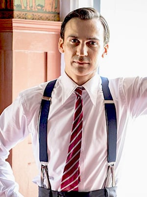 Kinoposter Henry Lloyd-Hughes