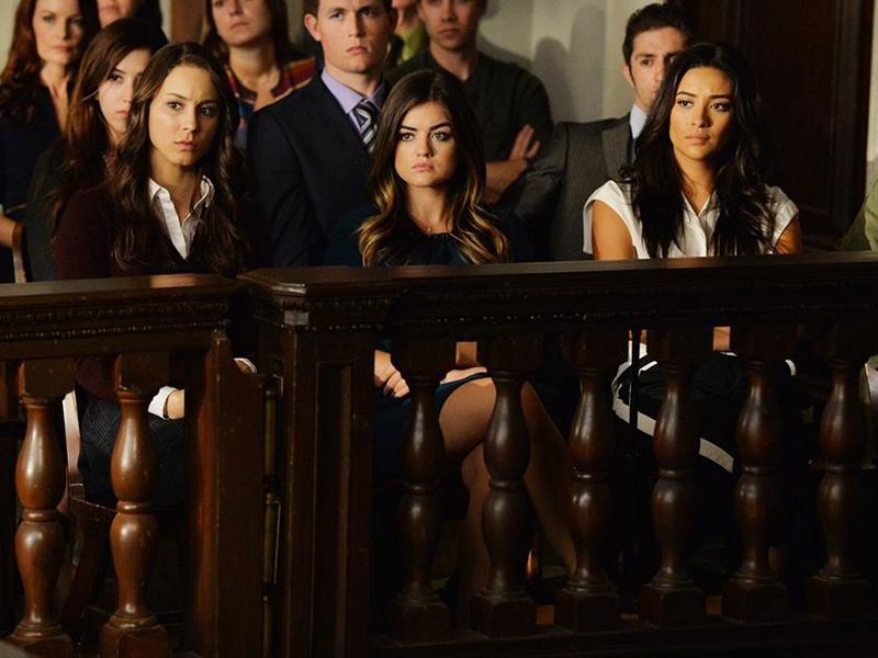 Pretty Little Liars : Bild Troian Bellisario, Lucy Hale, Shay Mitchell