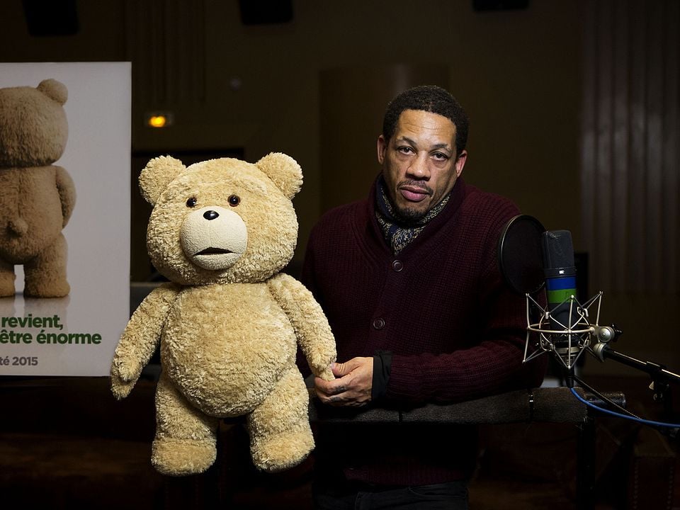 Ted 2 : Vignette (magazine) JoeyStarr