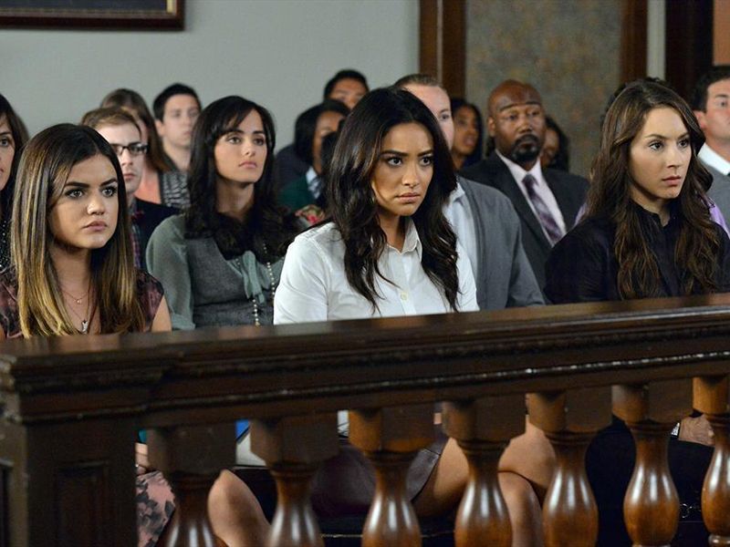 Pretty Little Liars : Bild Troian Bellisario, Shay Mitchell, Lucy Hale