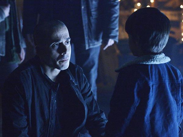 12 Monkeys : Bild Kirk Acevedo