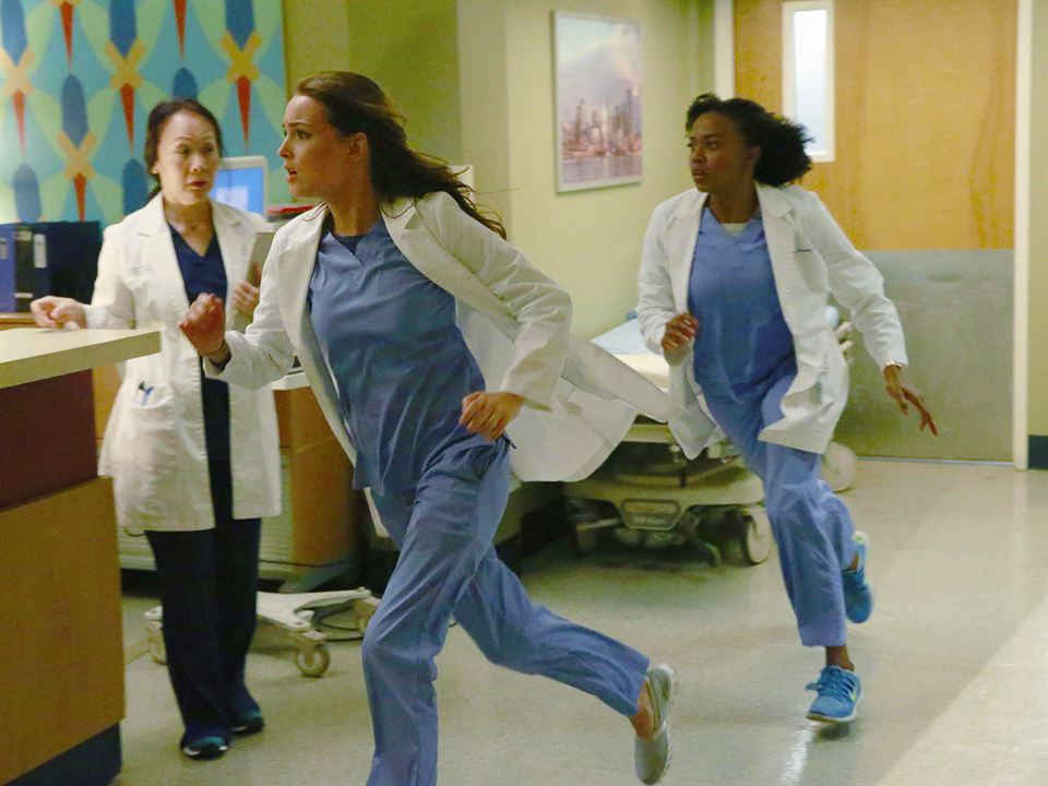 Grey's Anatomy - Die jungen Ärzte : Bild Jerrika Hinton, Camilla Luddington