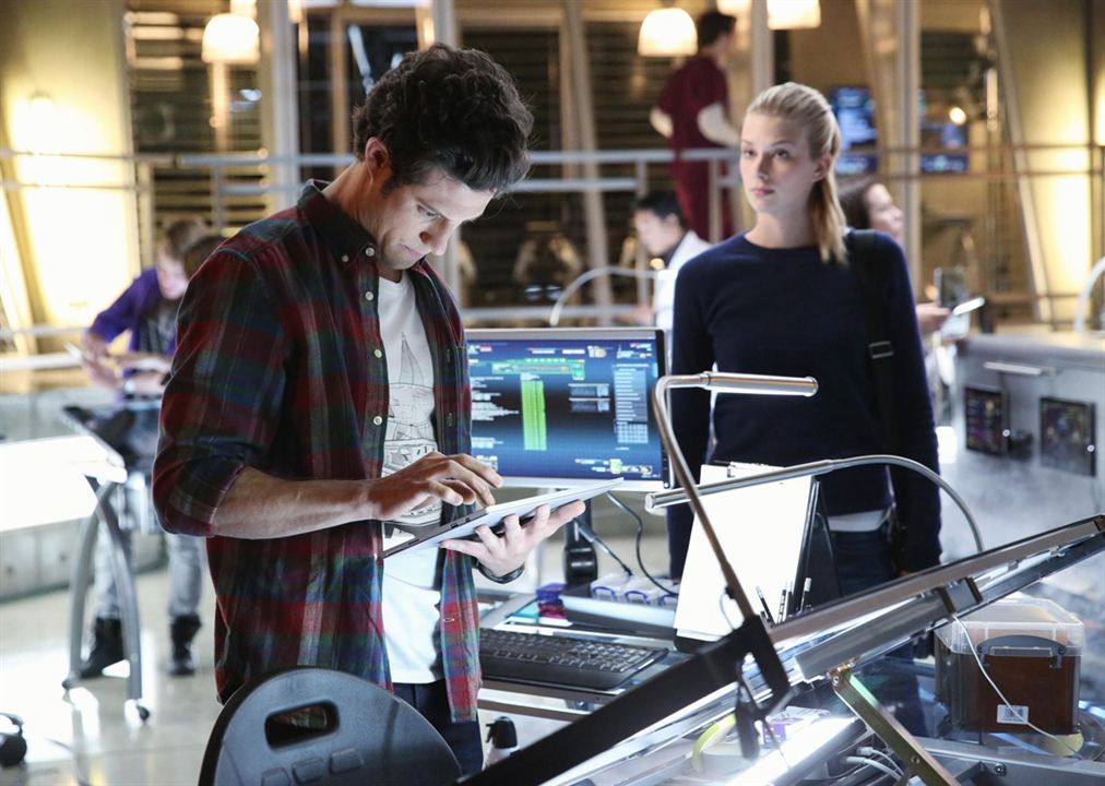 Stitchers : Bild Emma Ishta