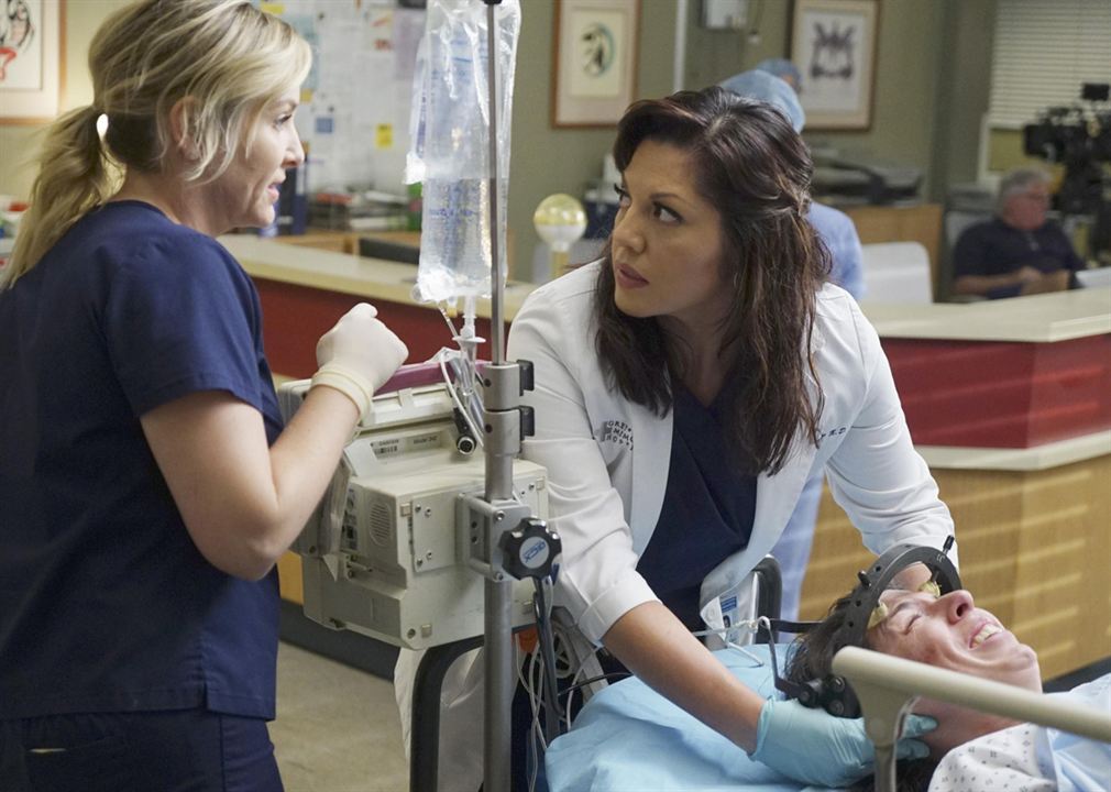 Grey's Anatomy - Die jungen Ärzte : Bild Jessica Capshaw, Sara Ramirez