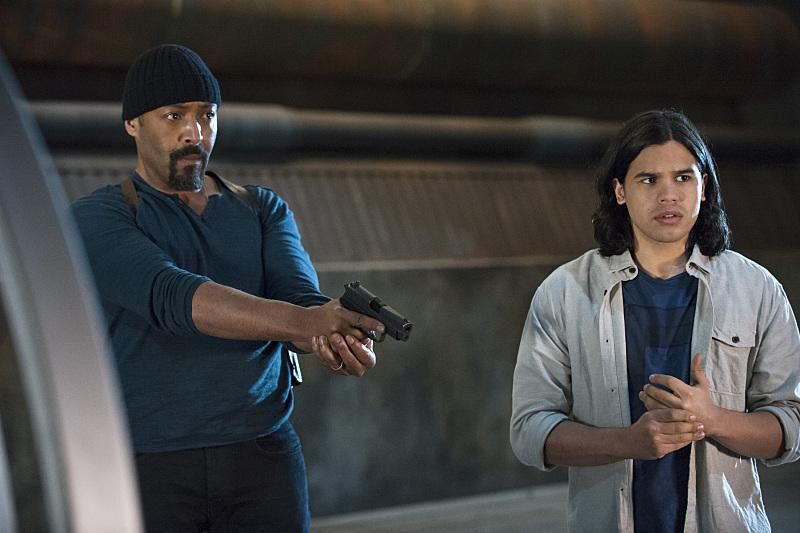 The Flash : Bild Jesse L. Martin, Carlos Valdes