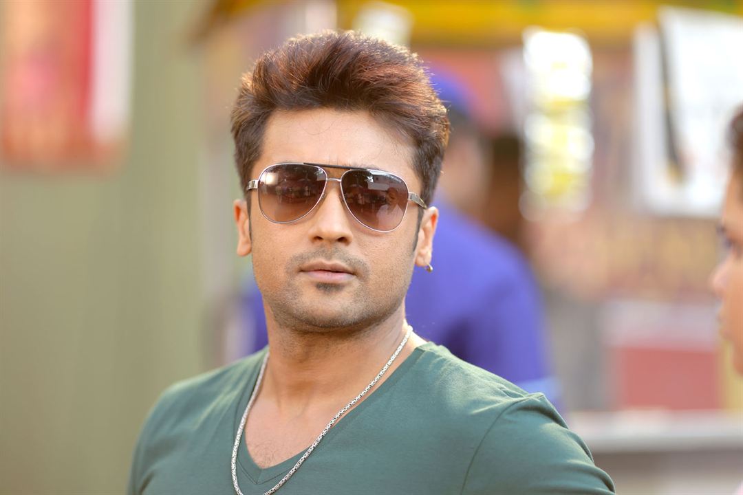 Masss : Bild Suriya